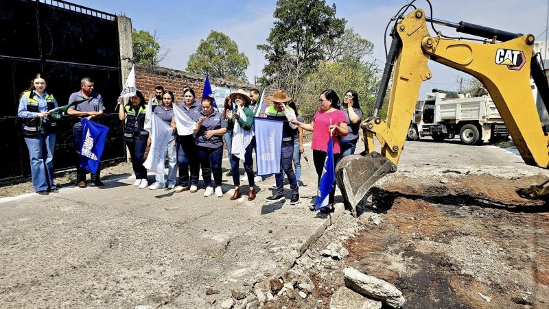 Arranca la primera etapa de la pavimentación con concreto hidráulico en la calle Lázaro Cárdenas de